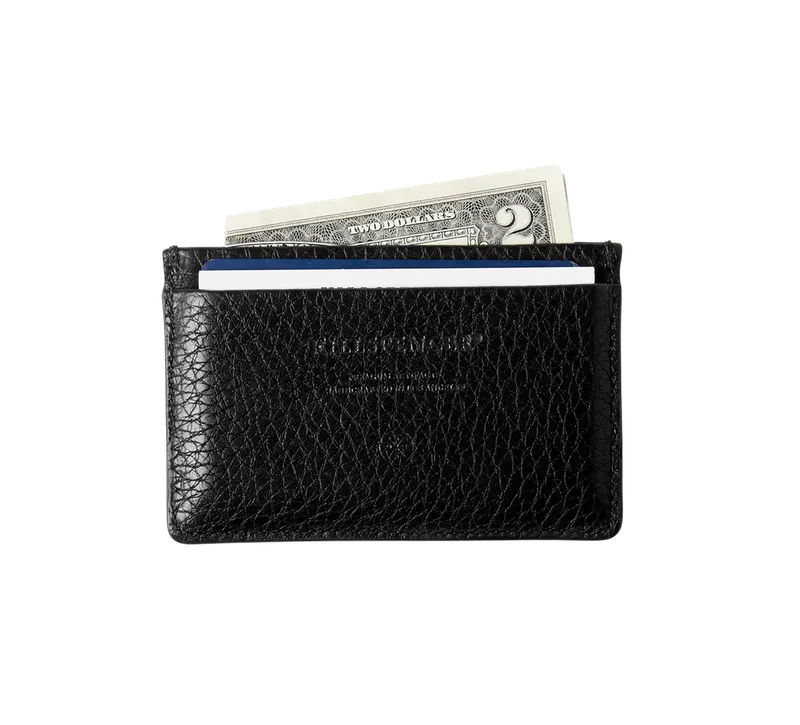 Minimal and functional everyday carry inspiration